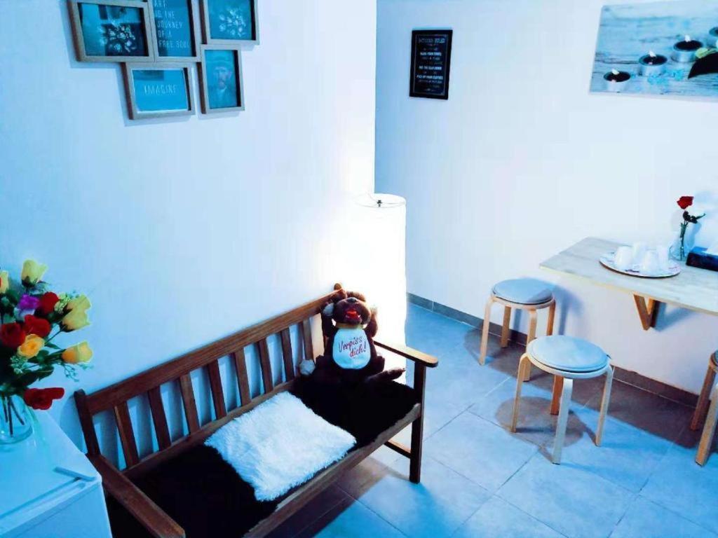 Cozy Rooms With Share The Bathroom And Kitchen Brussels Exterior photo