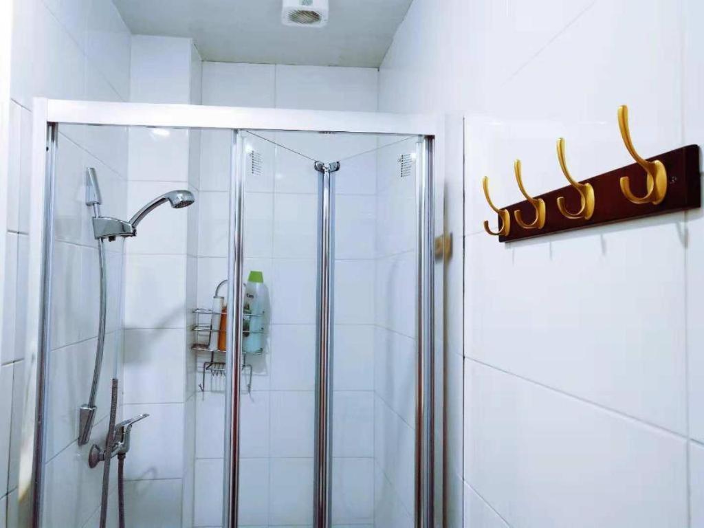 Cozy Rooms With Share The Bathroom And Kitchen Brussels Exterior photo